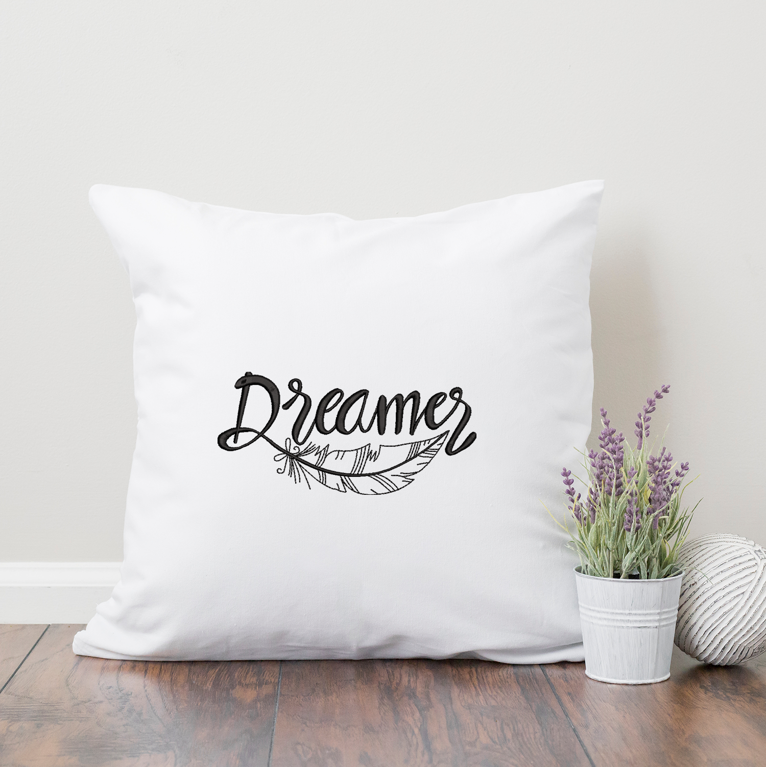 Dreamer 2020 Embroidery Design - Oh My Crafty Supplies Inc.