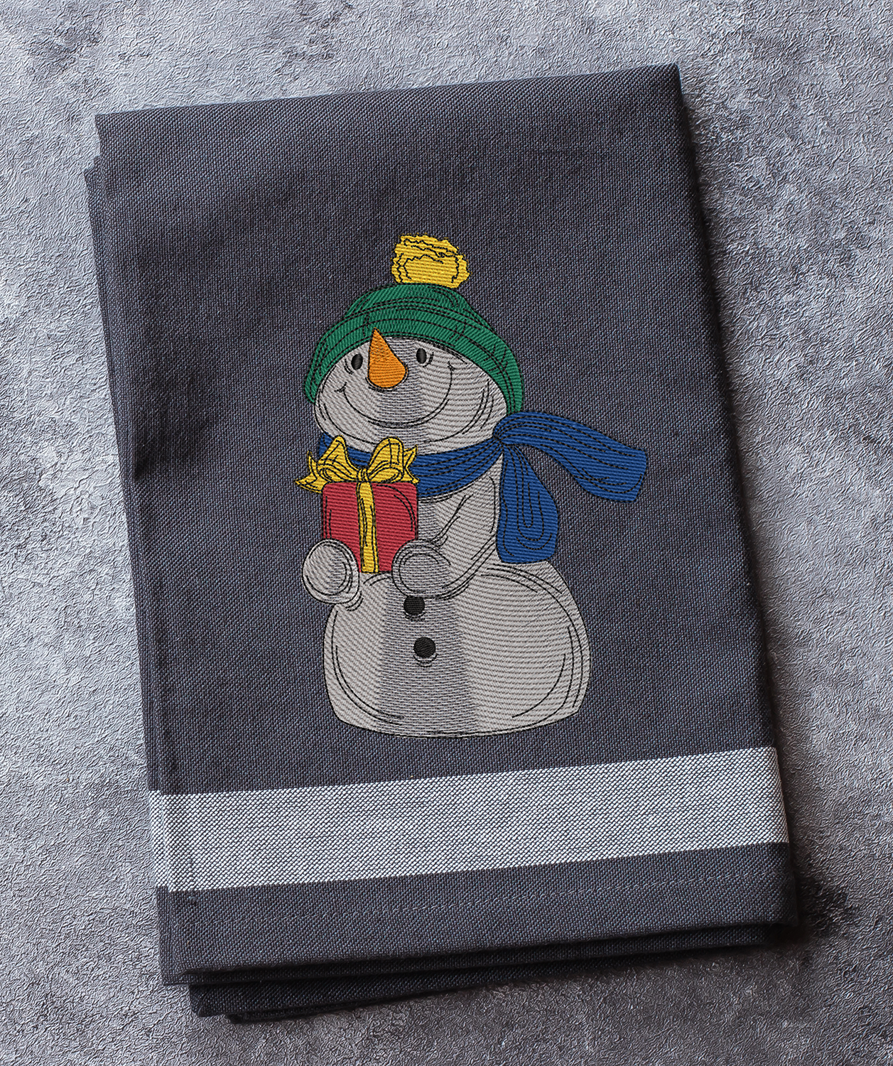 Snowman with a Gift 2020 Embroidery Design - Oh My Crafty Supplies Inc.