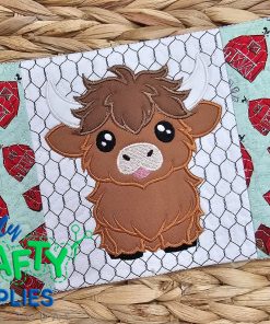 Highland Cow Mug Rug Embroidery Design (MRP)