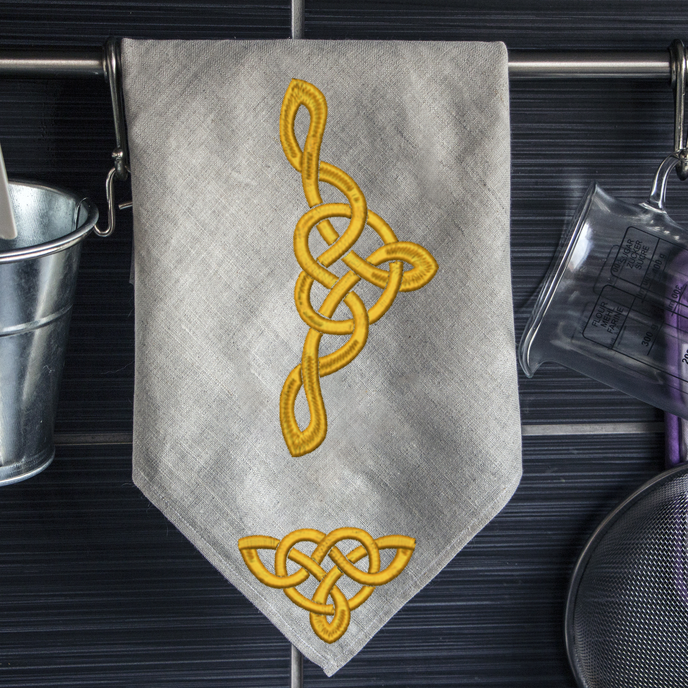 Irish Golden Celtic Knot Embroidery Design