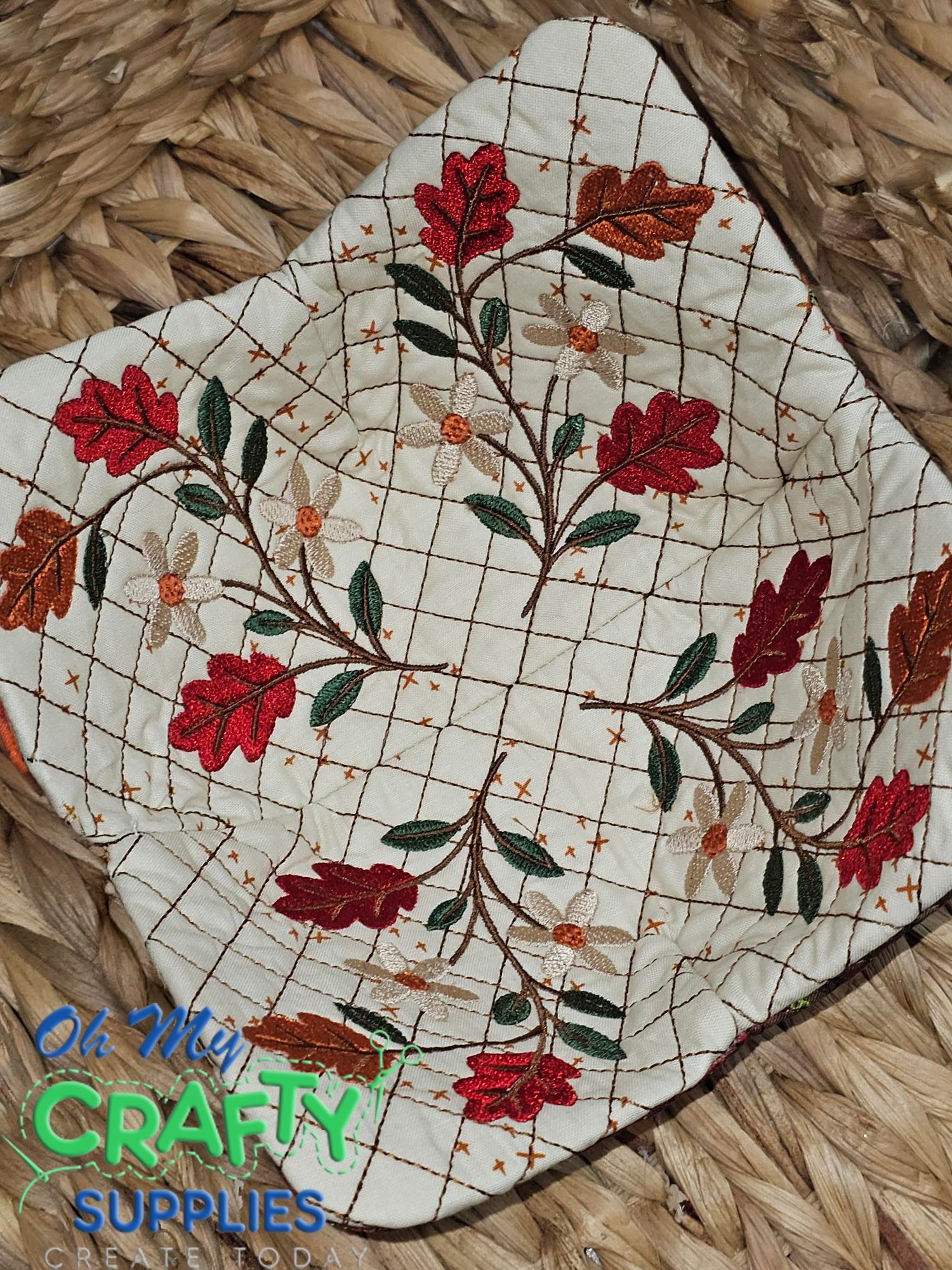 ITH Autumn Leaves Bowl Cozy Embroidery Design