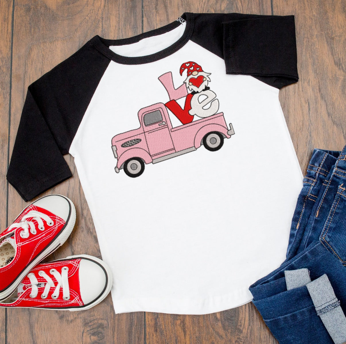 Gnome Love Truck Embroidery Design